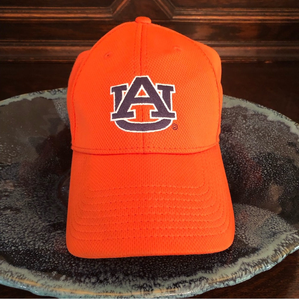 🧡AUBURN University💙 Under Armour Orange Women’s Cap
